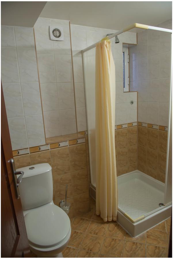 Hotel Kapri Yambol Buitenkant foto